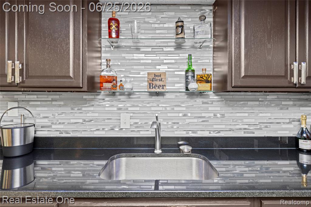 12235 Brougham Drive Sterling Heights, MI 48312 - Photo 35 of 52
