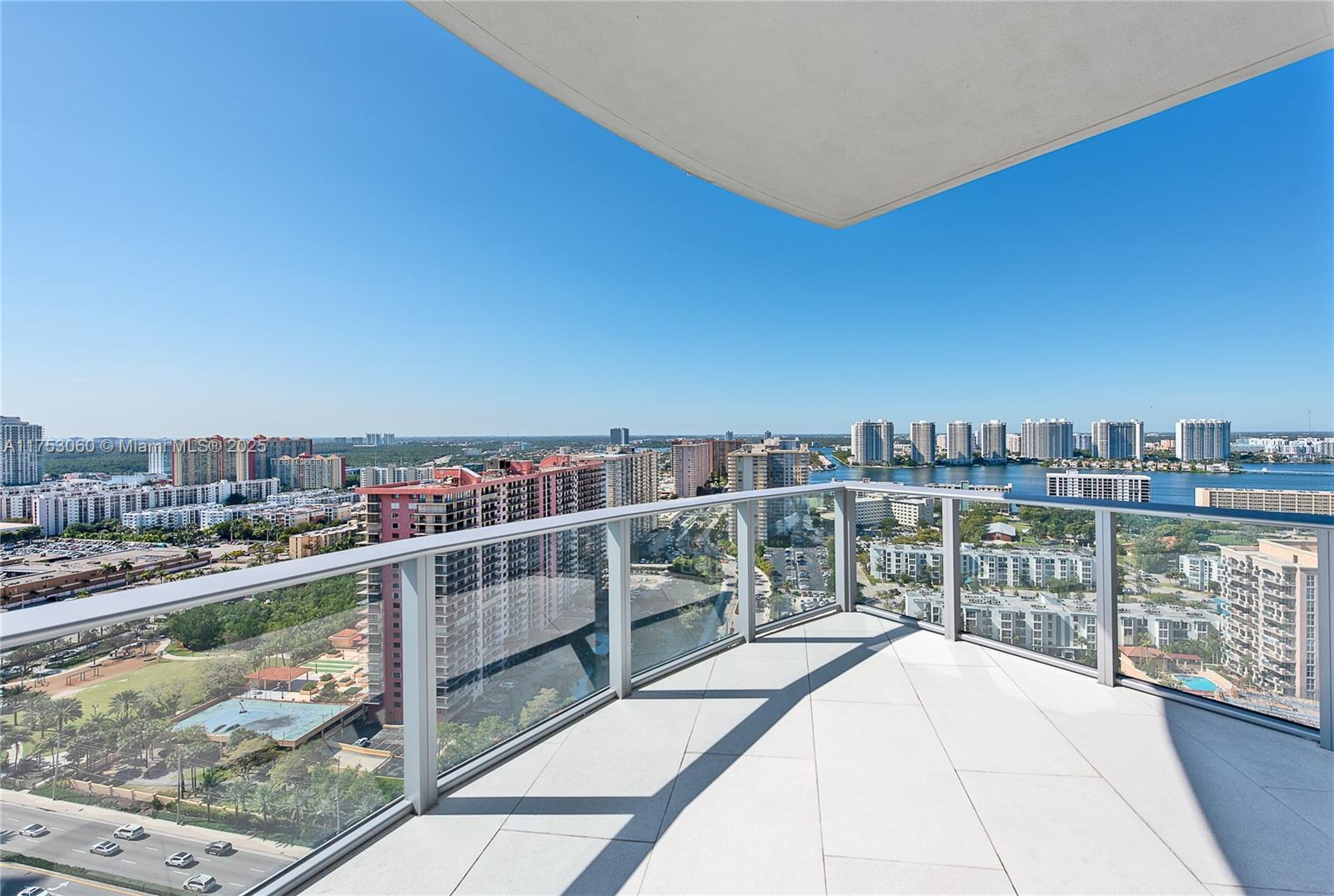 17475 Collins Avenue, Unit 2003 Sunny Isles Beach, FL 33160 - Photo 12 of 22