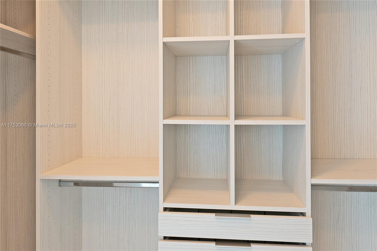 17475 Collins Avenue, Unit 2003 Sunny Isles Beach, FL 33160 - Photo 17 of 22