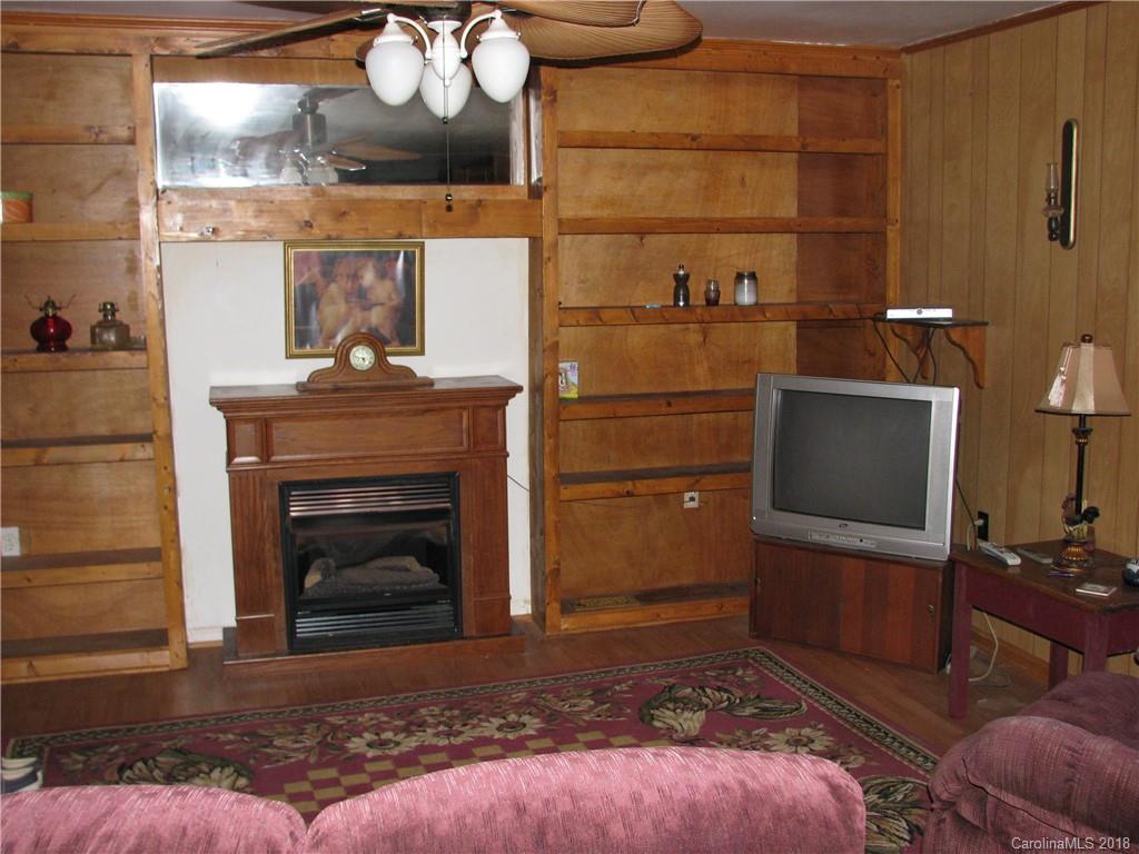 4949 Edgemont Road Collettsville, NC 28611 - Photo 13 of 36 Gallery Image 13
