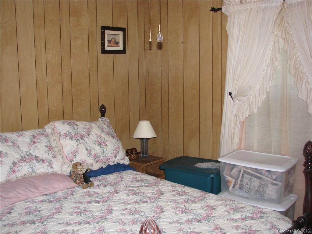4949 Edgemont Road Collettsville, NC 28611 - Photo 19 of 36 Gallery Image 19