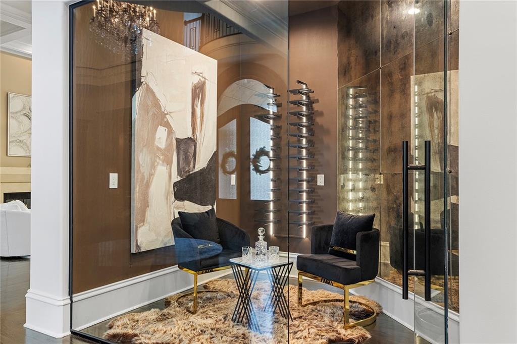 755 Heards Ferry Road Northwest Atlanta, GA 30328 - Photo 16 of 102