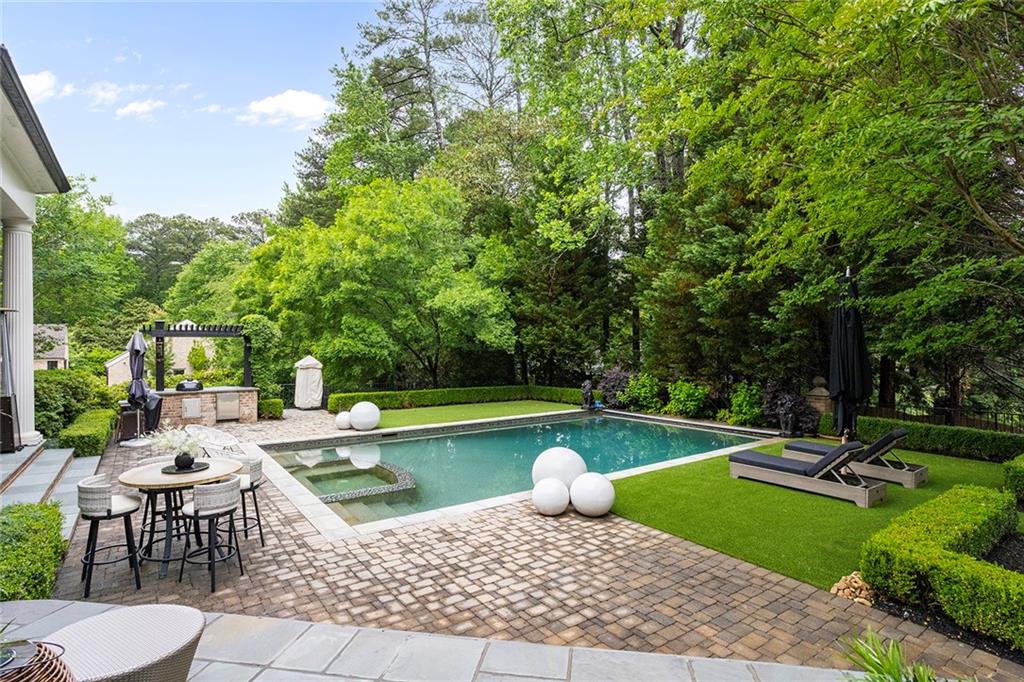 755 Heards Ferry Road Northwest Atlanta, GA 30328 - Photo 92 of 102