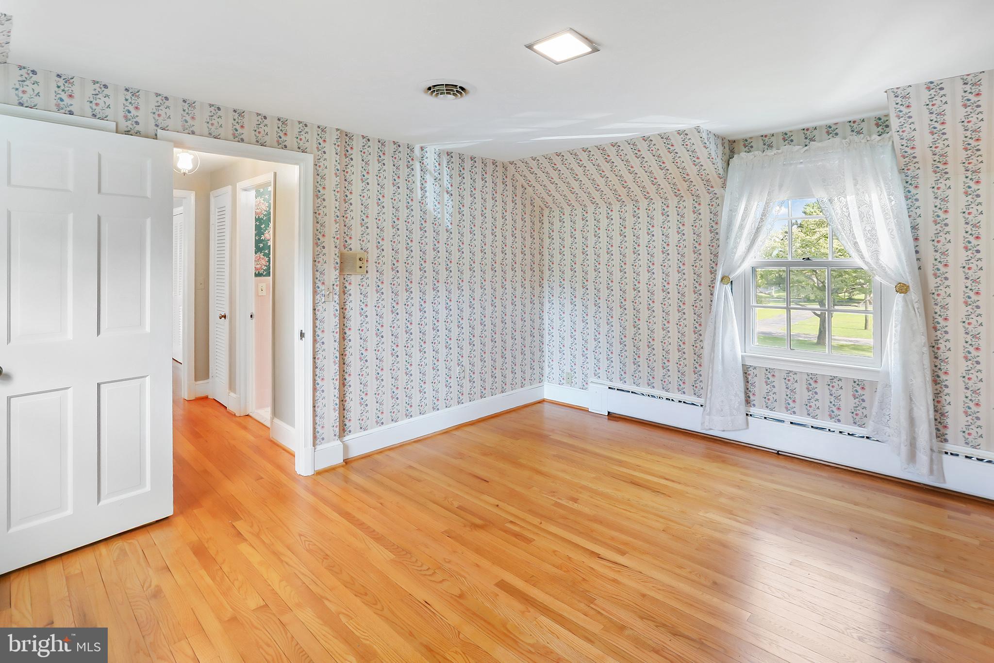 17796 Harmony Church Road Hamilton, VA 20158 - Photo 42 of 77 Bedroom 4