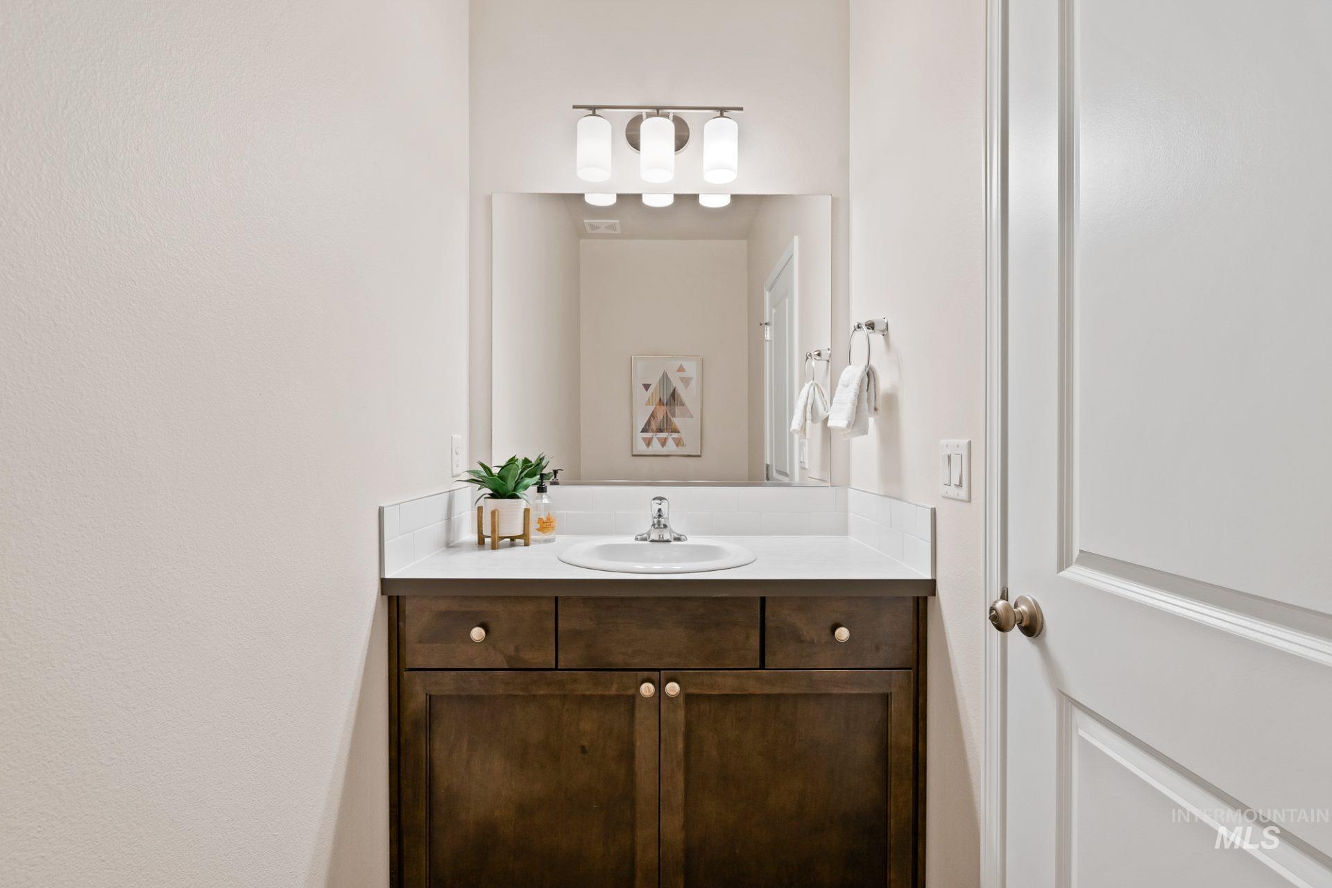 Tbd East Fitz Roy Street, Unit TALENT Kuna, ID 83634 - Photo 18 of 23 Bathroom featuring vanity