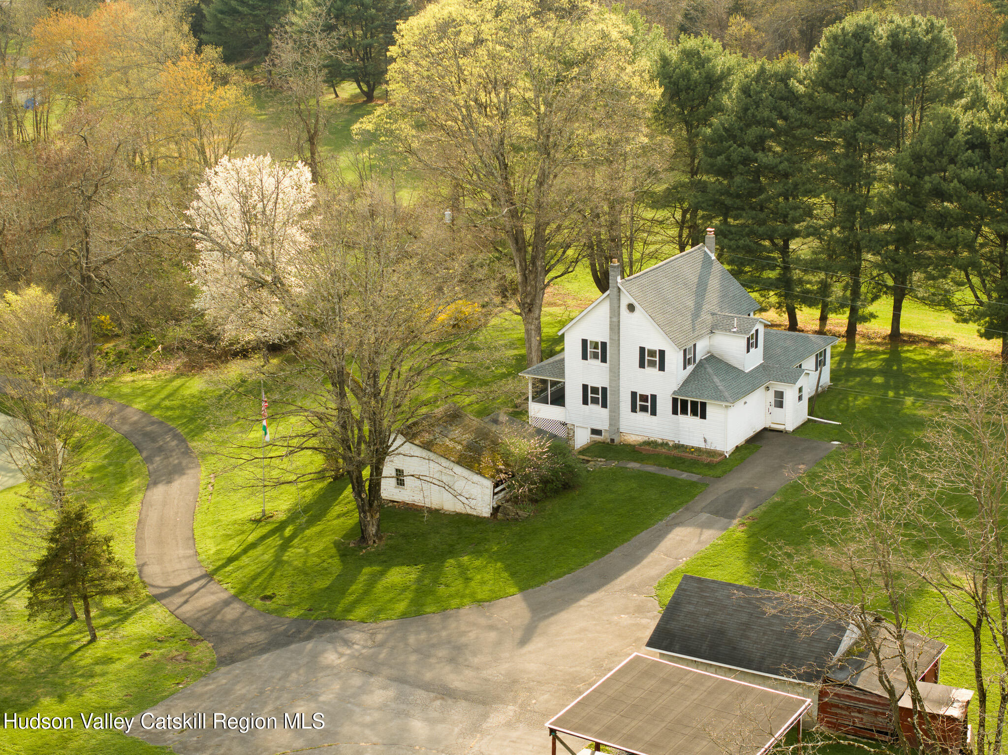 311 Marcott Road Cottekill, NY 12419 - Photo 2 of 40 02_MR312