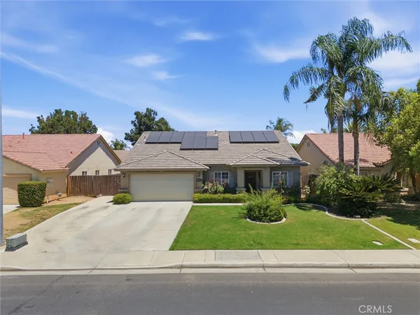 $464,000 | 11816 Cedar Bluff Avenue, Bakersfield, CA 93312