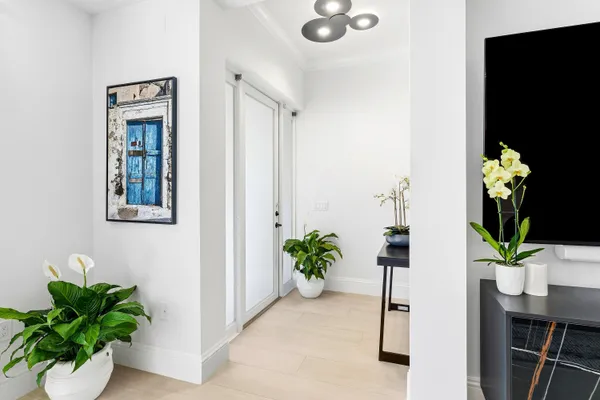 $1,695,000 | 122 Southeast 6th Avenue, Unit 3, Delray Beach, FL 33483