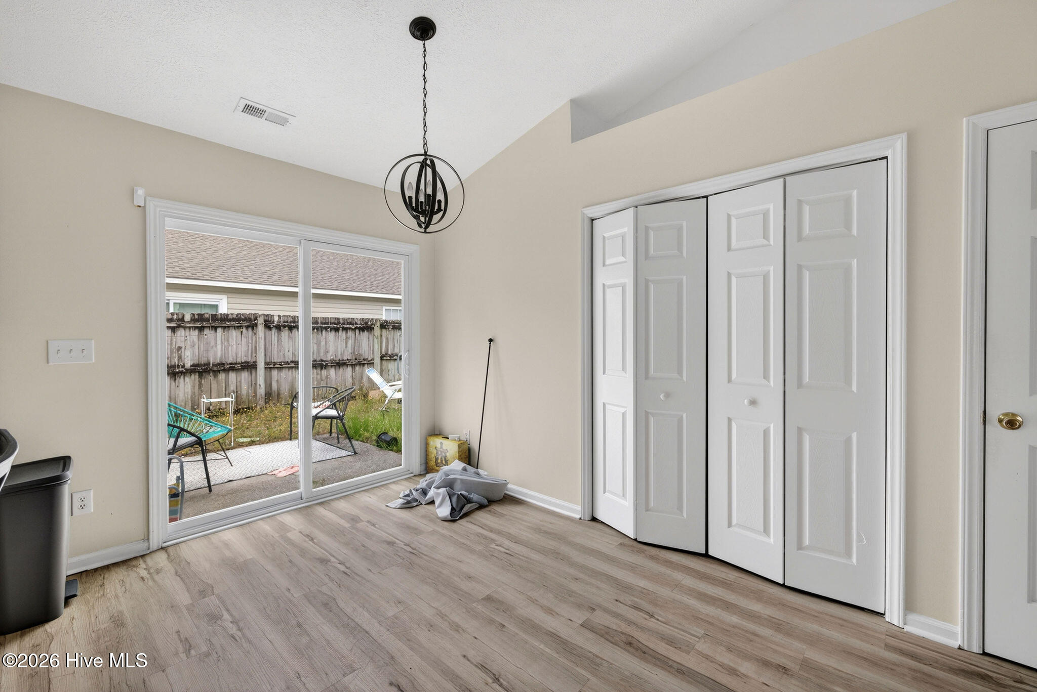 408 Beasley Road Wilmington, NC 28409 - Photo 3 of 13 Gallery Image 3
