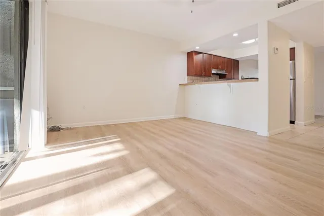 $1,575 | 4946 25th Street West, Unit 102, Bradenton, FL 34207