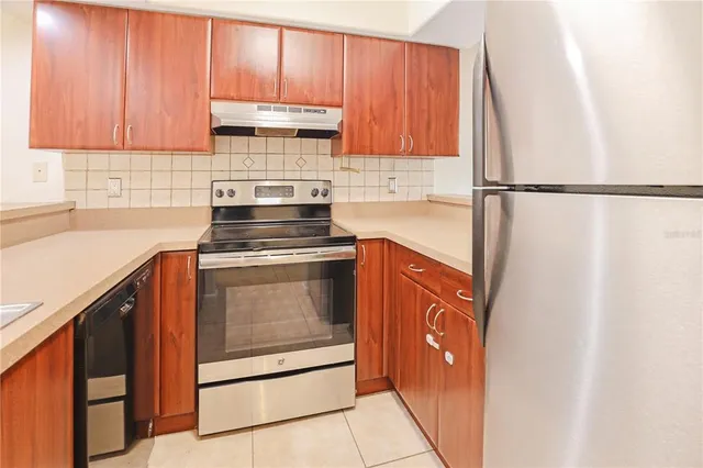 $1,575 | 4946 25th Street West, Unit 102, Bradenton, FL 34207