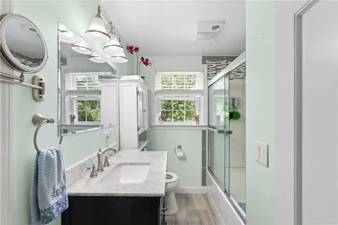 $439,900 | 1472 Wampanoag Trail, East Providence, RI 02915