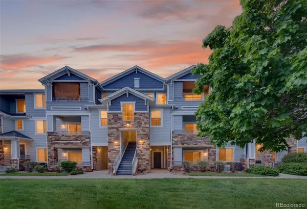 $253,000 | 5255 Memphis Street, Unit 806, Denver, CO 80239