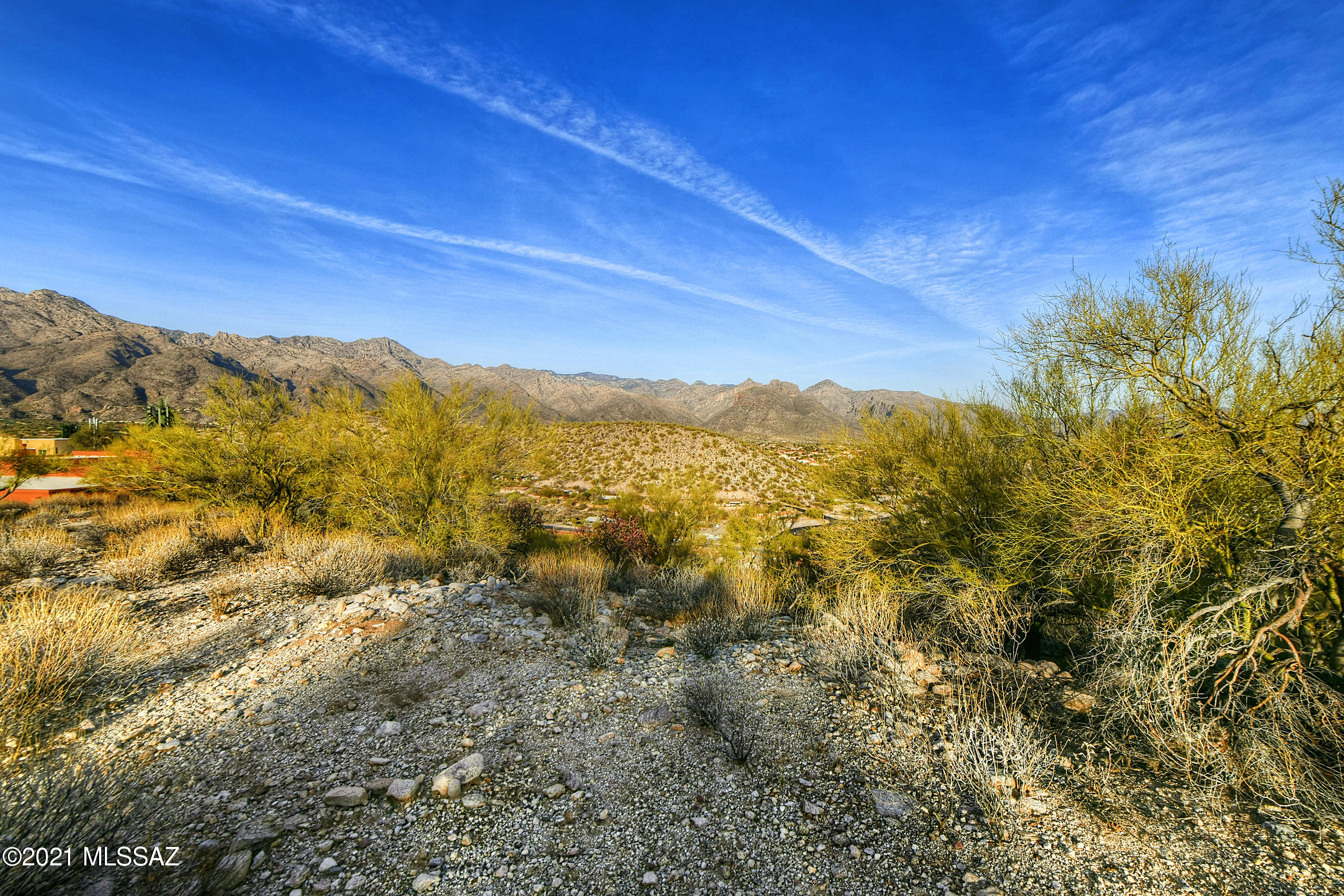 5040 North Summit Ridge Road, Unit 11 Tucson, AZ 85750 - Photo 7 of 20