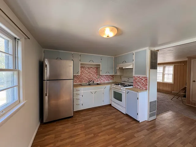 $295,000 | 1174 Cherry Street, Green Bay, WI 54301