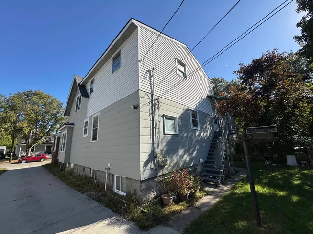 $295,000 | 1174 Cherry Street, Green Bay, WI 54301