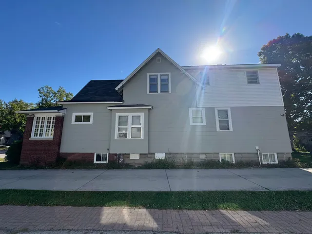 $295,000 | 1174 Cherry Street, Green Bay, WI 54301