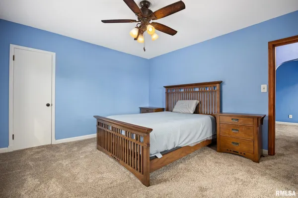 $274,500 | 2423 North Cramer Road, Elmwood, IL 61529