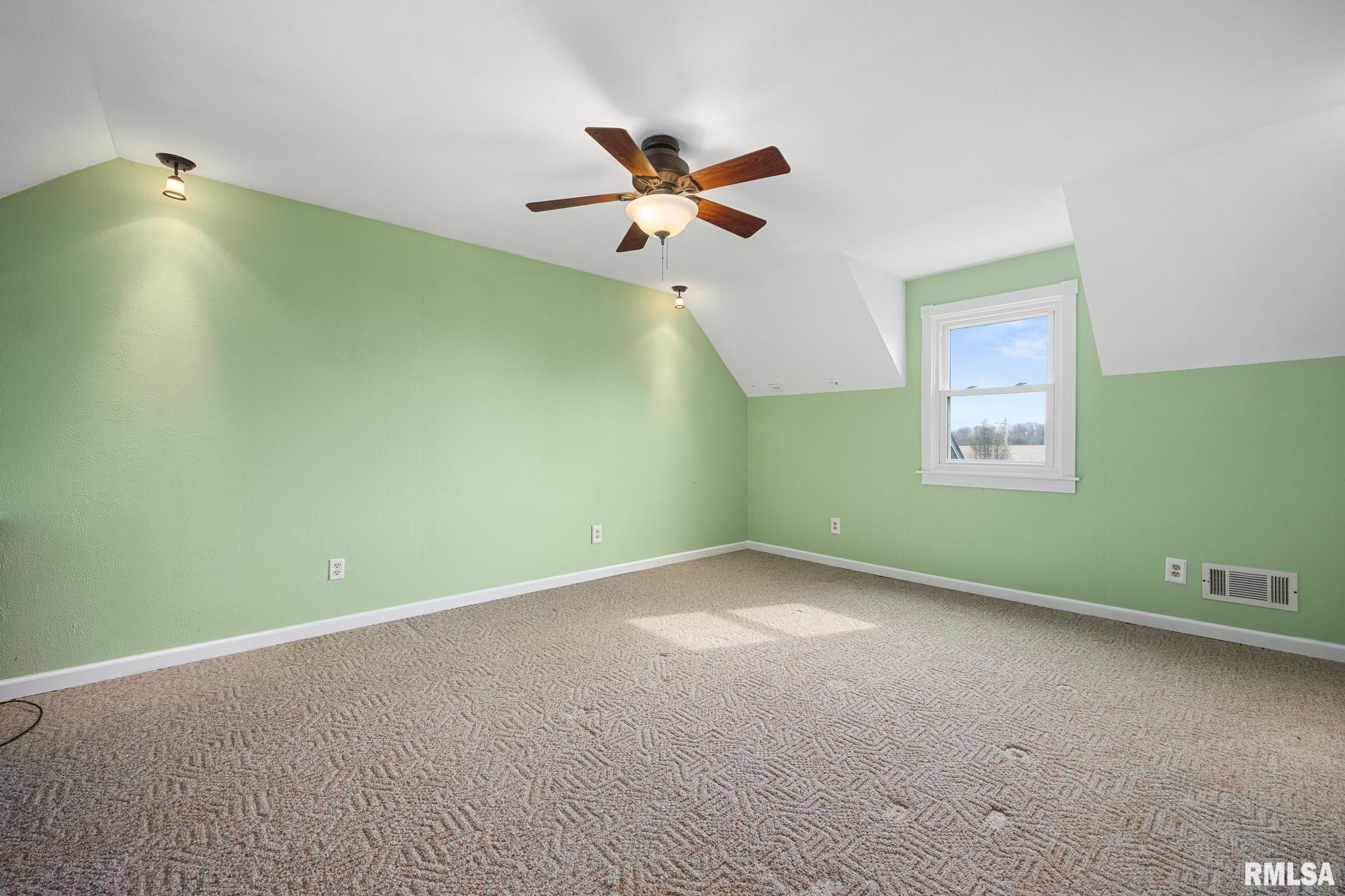 2423 North Cramer Road Elmwood, IL 61529 - Photo 21 of 38 Gallery Image 21