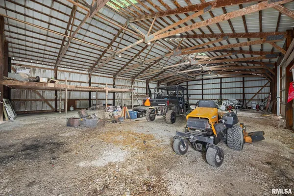 $274,500 | 2423 North Cramer Road, Elmwood, IL 61529