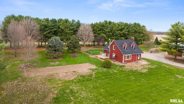 $274,500 | 2423 North Cramer Road, Elmwood, IL 61529