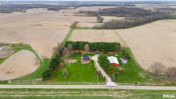 $274,500 | 2423 North Cramer Road, Elmwood, IL 61529