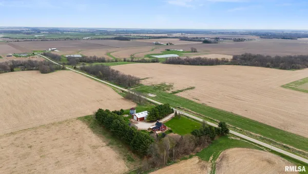 $274,500 | 2423 North Cramer Road, Elmwood, IL 61529