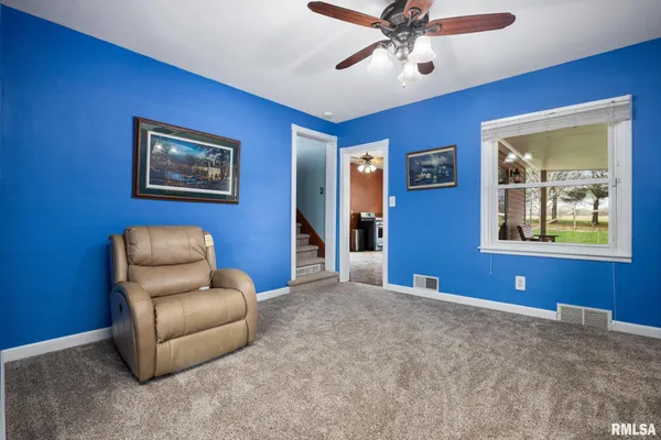 $274,500 | 2423 North Cramer Road, Elmwood, IL 61529