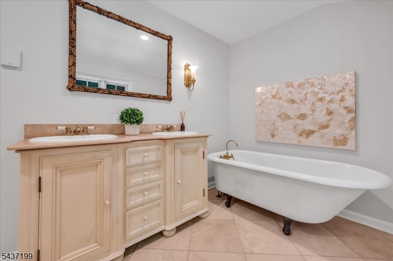 1448 Long Road Bridgewater, NJ 08836 - Photo 35 of 49