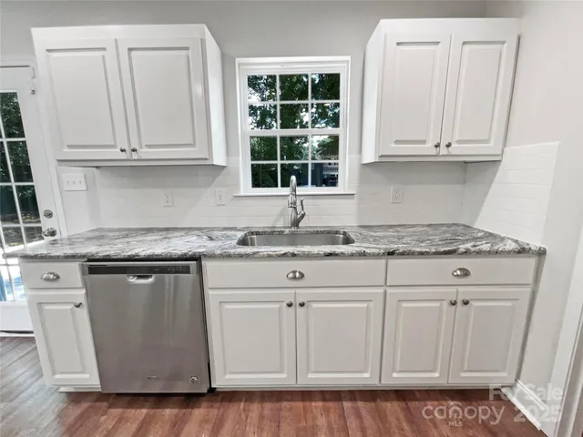 $281,000 | 5142 Sedgefield Drive, Lancaster, SC 29720