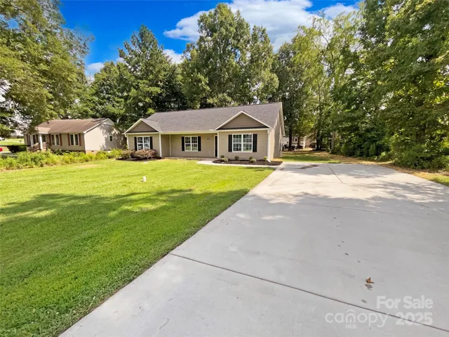 $281,000 | 5142 Sedgefield Drive, Lancaster, SC 29720