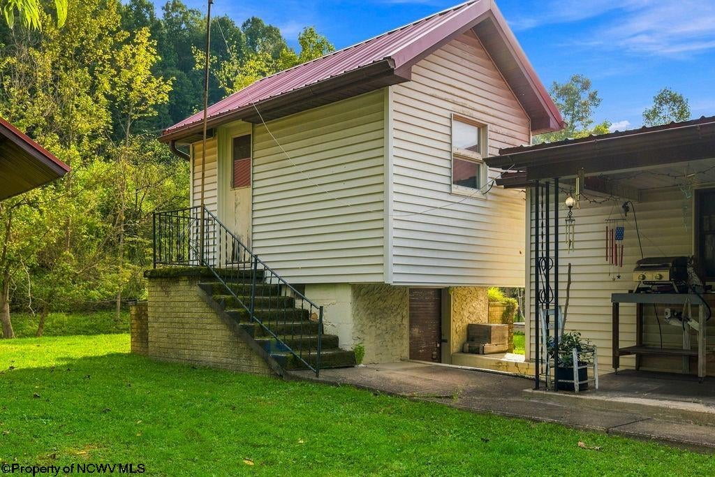241 Maken Road Salem, WV 26426 - Photo 34 of 46 Gallery Image 34