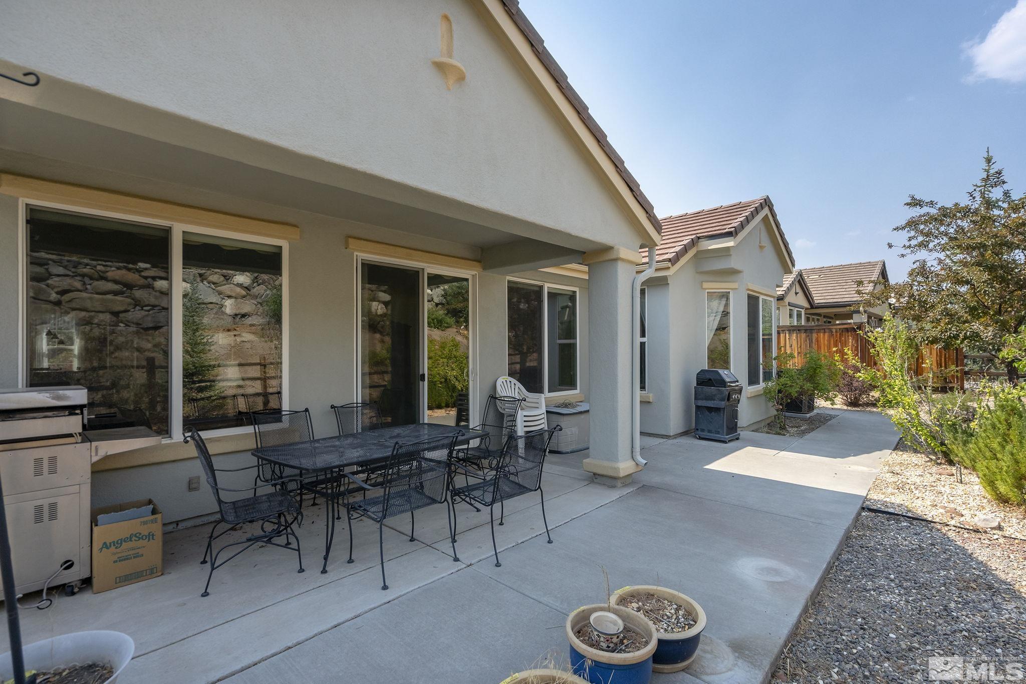 1210 Cliff Park Way Reno, NV 89523 - Photo 26 of 35 Photo 27