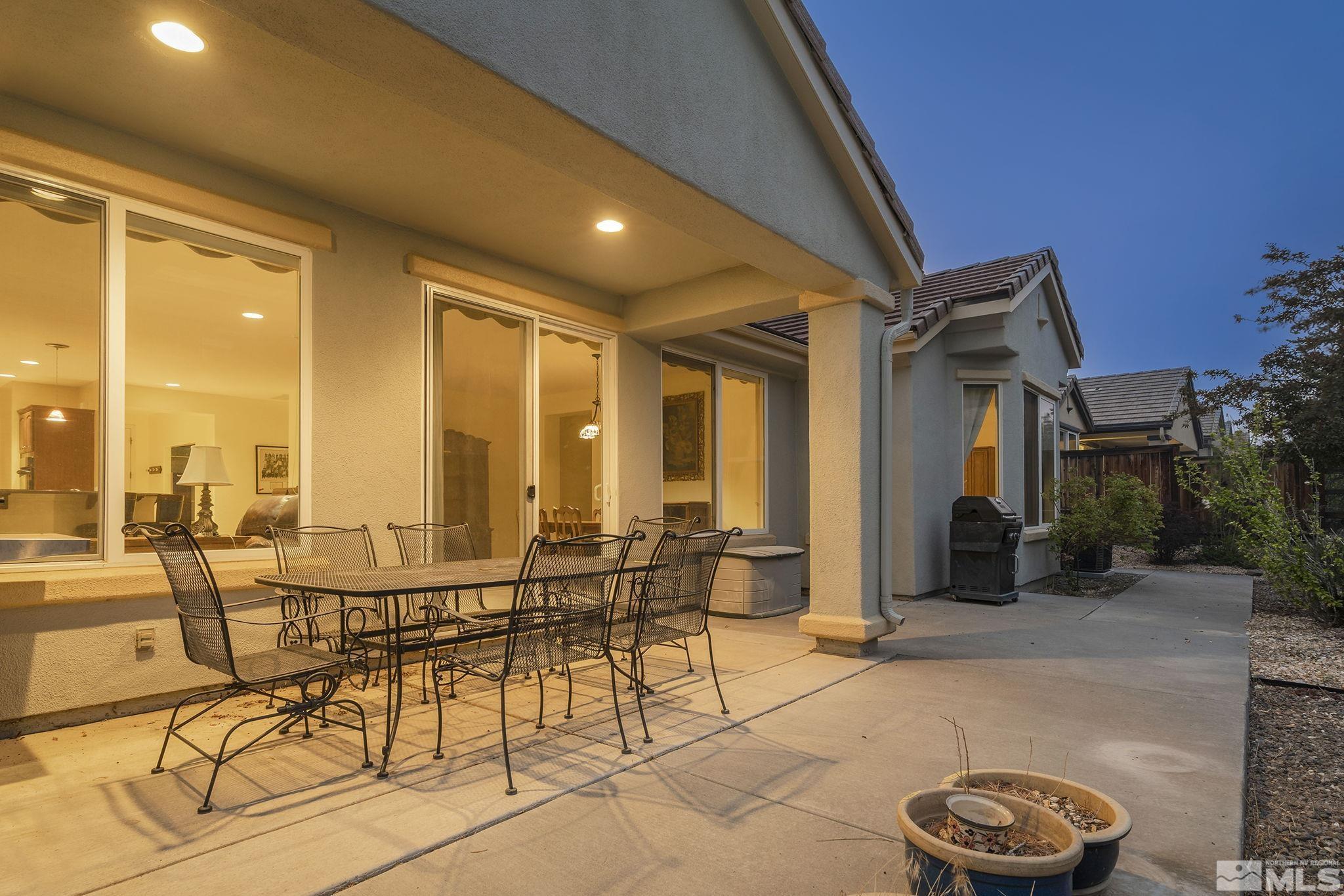 1210 Cliff Park Way Reno, NV 89523 - Photo 4 of 35 Photo 4