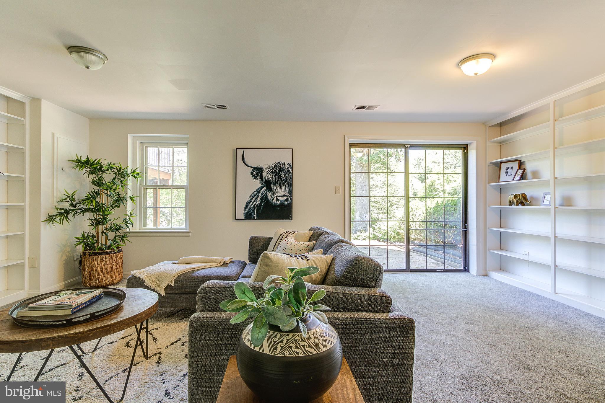 2165 Pond View Court Reston, VA 20191 - Photo 31 of 34 Gallery Image 31