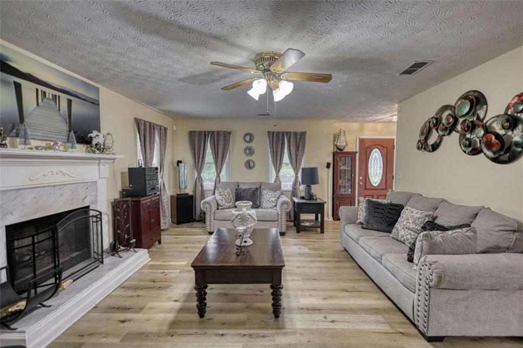 9195 Scarlett Drive Southwest Covington, GA 30014 - Photo 8 of 57