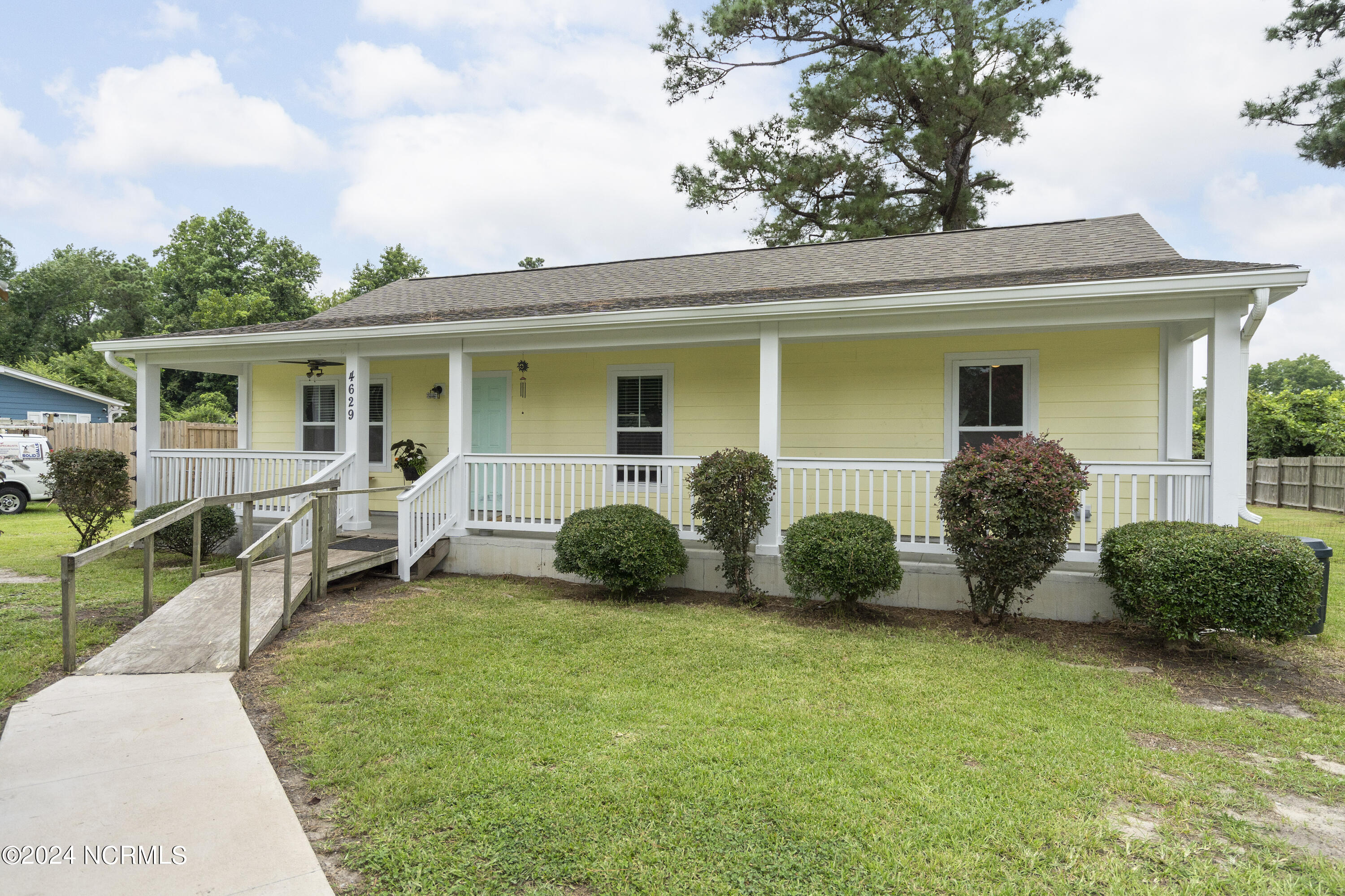 4629 West Gate Road Wilmington, NC 28405 - Photo 2 of 41 DSC07264