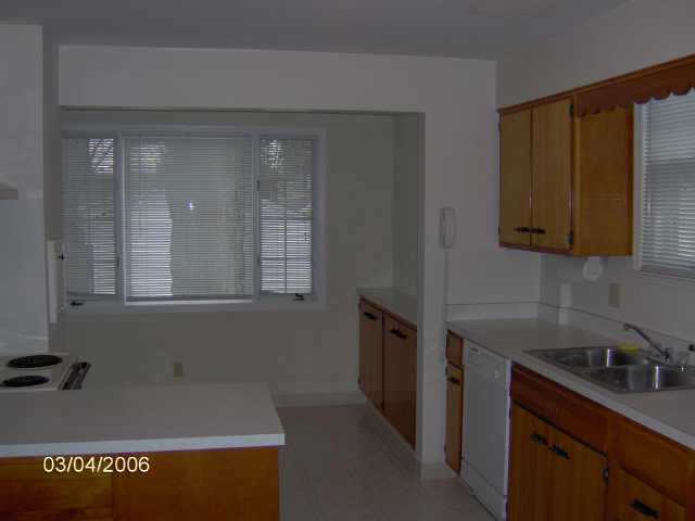 641 South Cassingham Road Bexley, OH 43209 - Photo 3 of 5