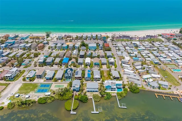 $689,000 | 2513 Avenue B, Unit B, Bradenton Beach, FL 34217