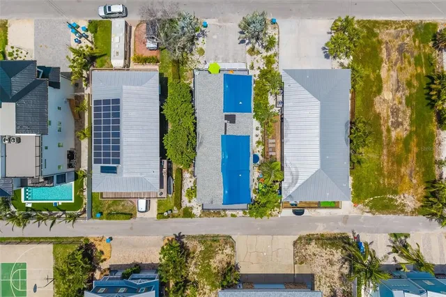 $689,000 | 2513 Avenue B, Unit B, Bradenton Beach, FL 34217