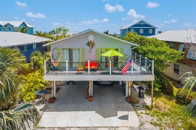 $689,000 | 2513 Avenue B, Unit B, Bradenton Beach, FL 34217
