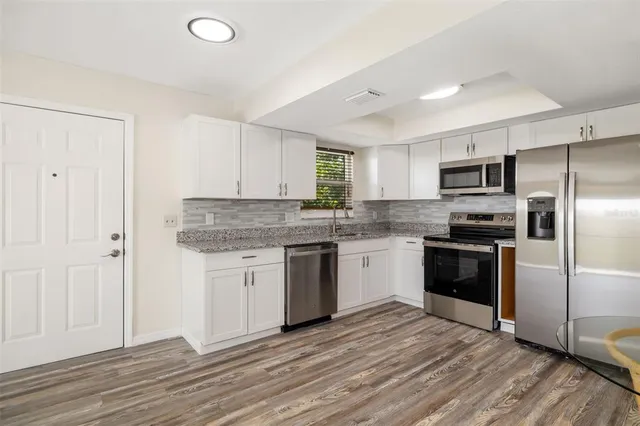 $689,000 | 2513 Avenue B, Unit B, Bradenton Beach, FL 34217