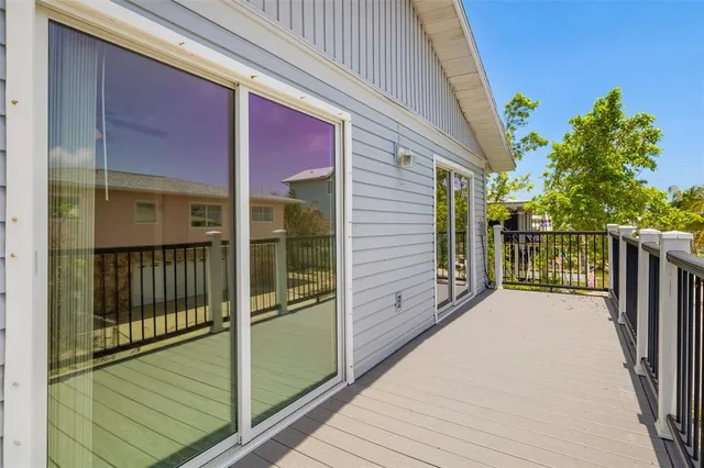 $689,000 | 2513 Avenue B, Unit B, Bradenton Beach, FL 34217