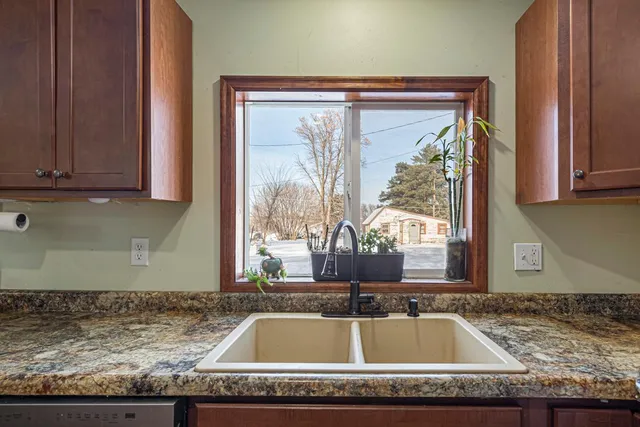 $154,900 | 532 Radichel Street, Lake Crystal, MN 56055