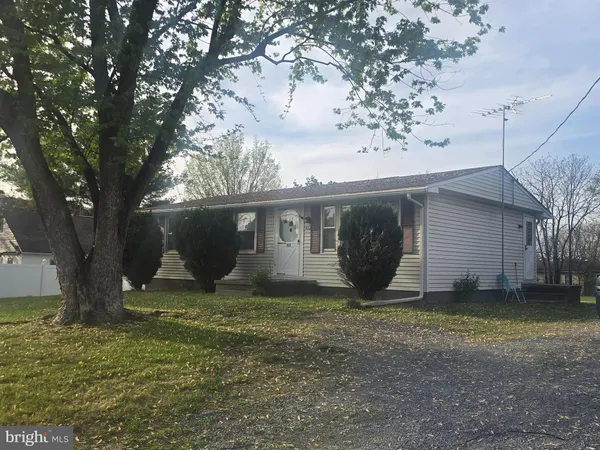 $309,900 | 413 Valley Mill Road, Winchester, VA 22602