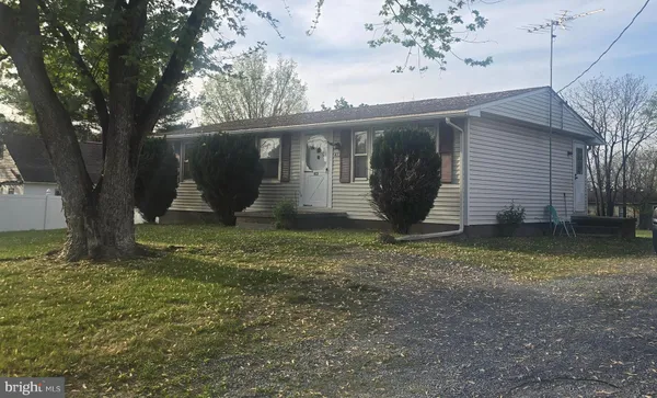 $309,900 | 413 Valley Mill Road, Winchester, VA 22602