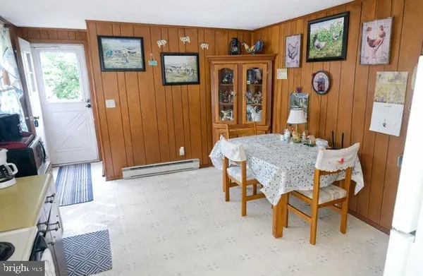 $309,900 | 413 Valley Mill Road, Winchester, VA 22602