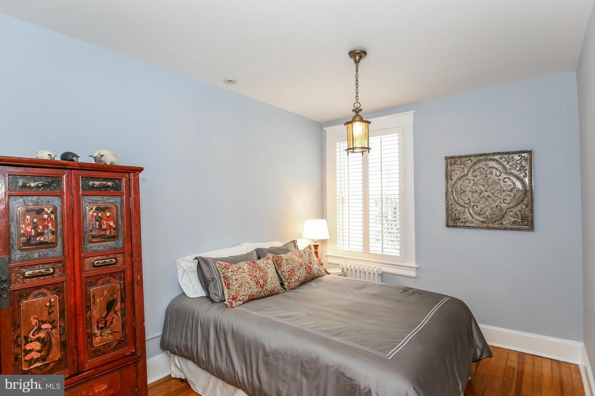 1018 Park Road Northwest Washington, DC 20010 - Photo 16 of 30 Interior (General)