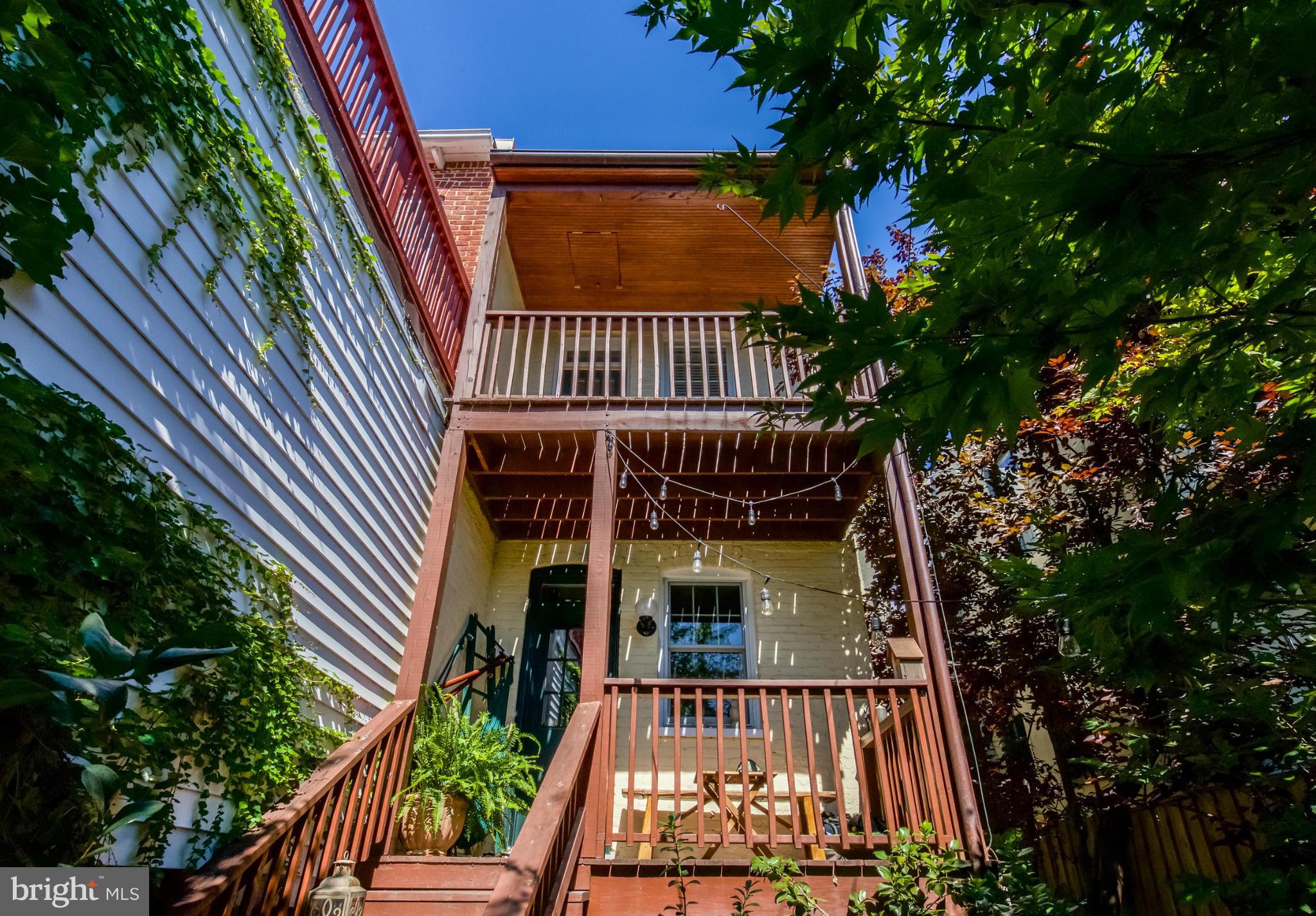 1018 Park Road Northwest Washington, DC 20010 - Photo 23 of 30 Exterior (Front)