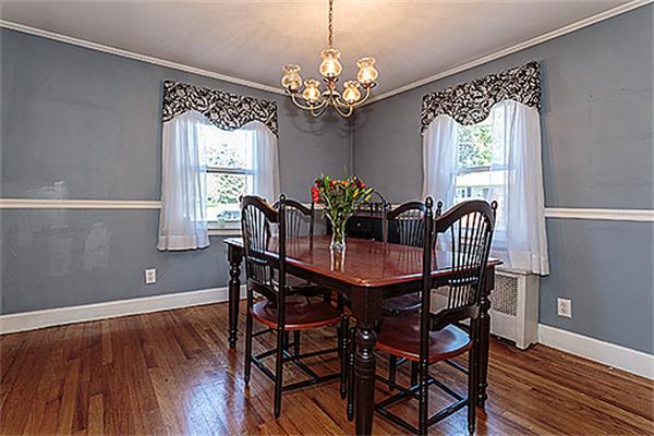 15 Curtis Road Woburn, MA 01801 - Photo 8 of 18 Gallery Image 8